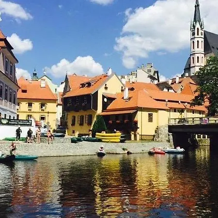 Gasthuis Vltava Port Riverside Restaurant-cafe-pension Český Krumlov